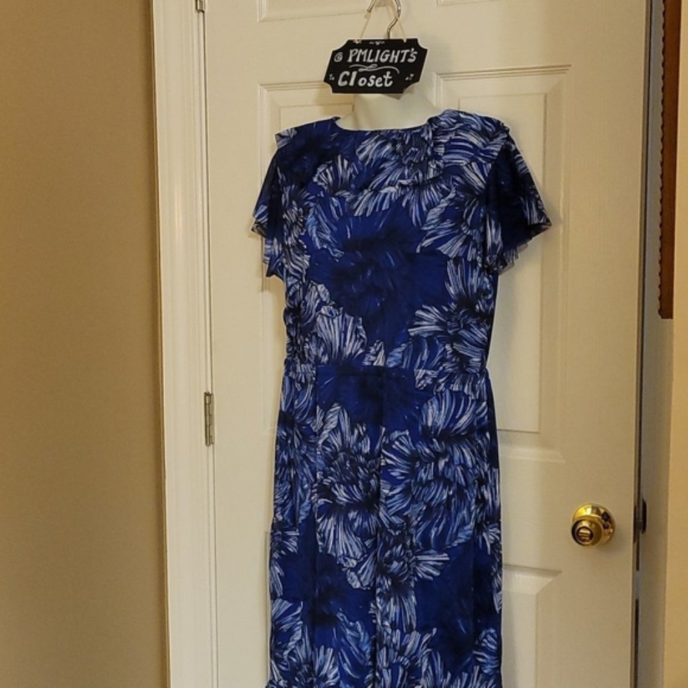 Apt. 9 Blue and White Floral Maxi Dress
